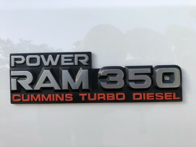 1993 Dodge Ram 3500 - photo 8