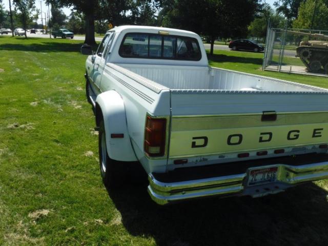 1993 Dodge Ram 3500 Ram 3500 LE - photo 9