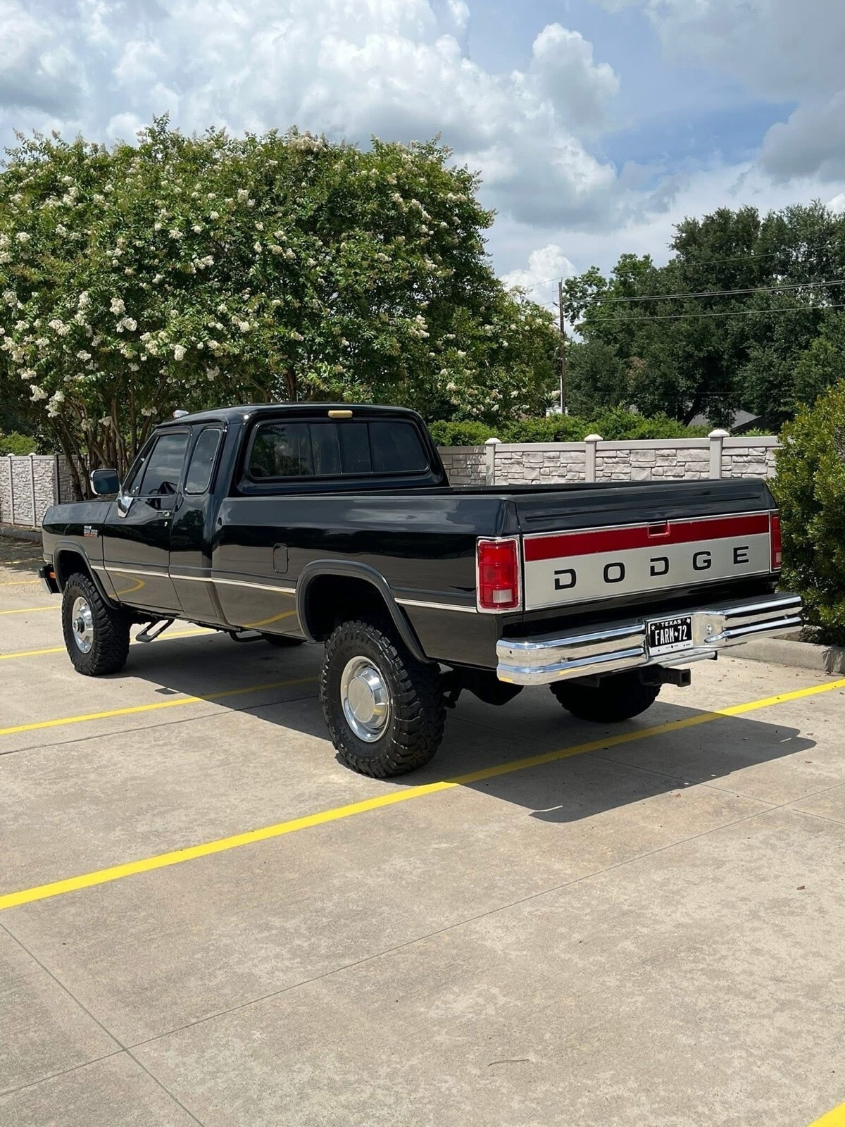 1993 Dodge Ram W250 Club Cab LE 4x4 - photo 12