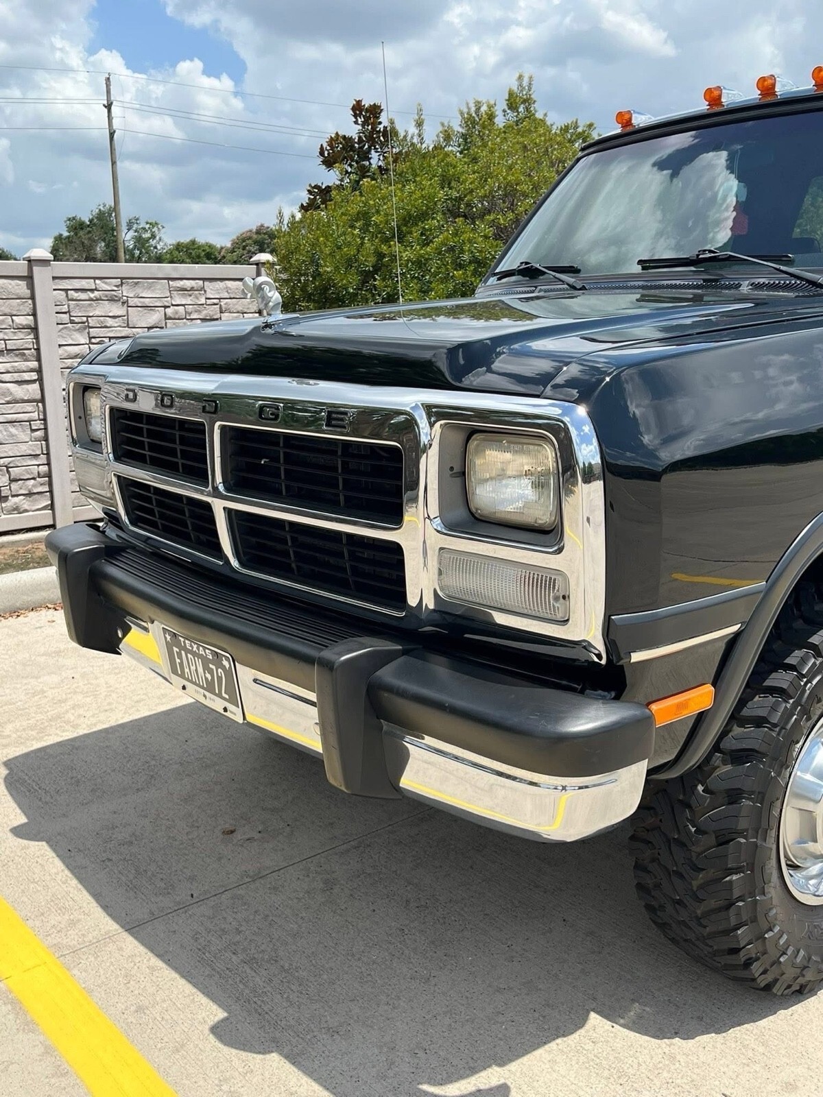 1993 Dodge Ram W250 Club Cab LE 4x4 - photo 5
