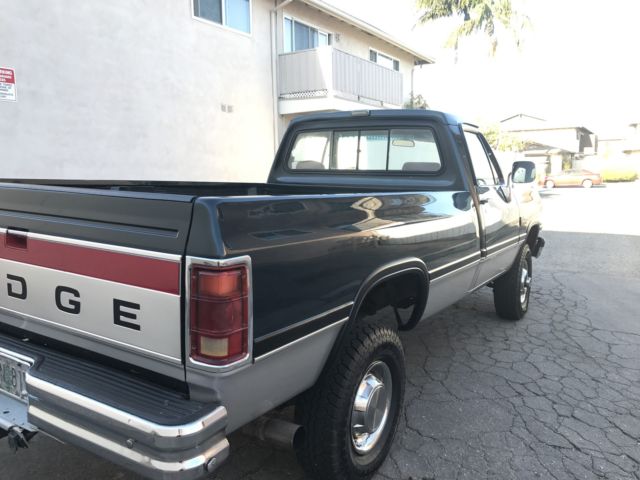 1993 Dodge Ram 2500 LE - photo 8