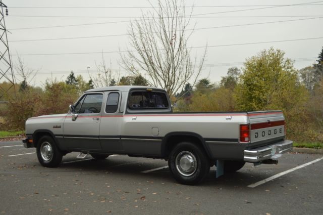 1993 Dodge Ram 2500 - photo 13