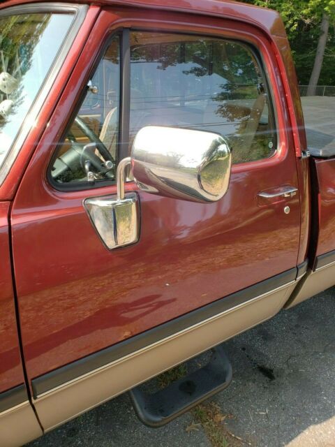 1993 Dodge Ram 2500 - photo 11