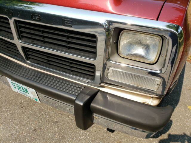 1993 Dodge Ram 2500 - photo 7