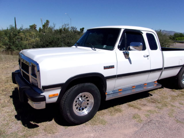 1993 Dodge Ram 2500 Club cab - photo 3