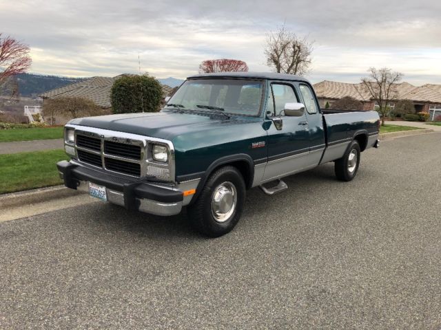 1993 dodge ram LE 250 Cummins diesel 5speed one owner 3/4ton extended cab pickup 1993 Dodge Other Pickups LE