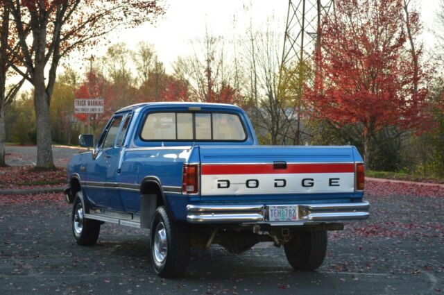 1993 Dodge Ram 2500 ~ 4X4 ~ FIRST GEN ~ 12 VALVE ~ 5-SPEED - photo 4