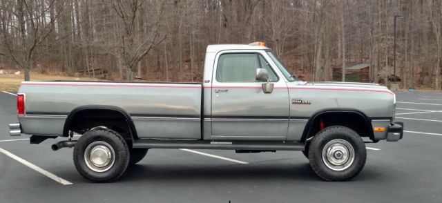 1993 Dodge Ram 2500 - photo 3