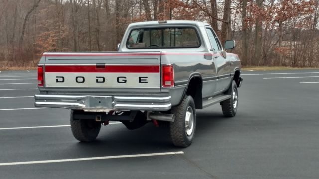 1993 Dodge Ram 2500 - photo 5
