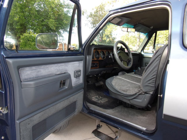 1993 Dodge Ram 2500 LE - photo 9