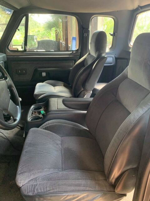 1993 Dodge Ram 3500 LE - photo 3