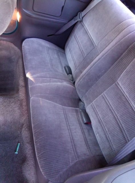 1993 Dodge Shadow - photo 10