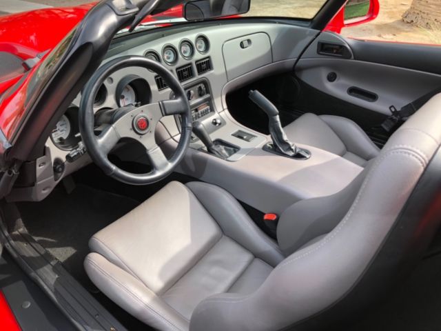 1993 Dodge Viper RT10 - photo 10