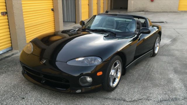 1993 Dodge Viper Base Convertible 2-Door 8.0L 1993 Dodge Viper
