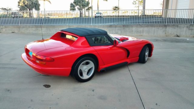 1993 Dodge Viper RT/10 - photo 2