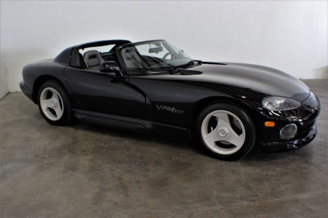 1993 Dodge Viper RT/10 2dr Convertible - photo 2