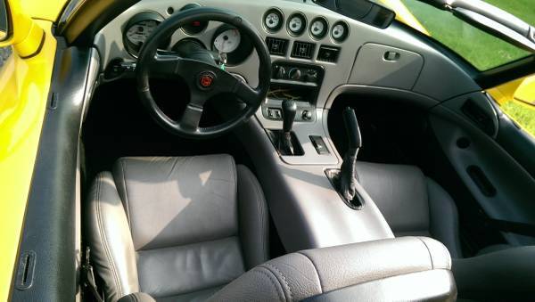 1993 Dodge Viper Rt/10 - photo 7