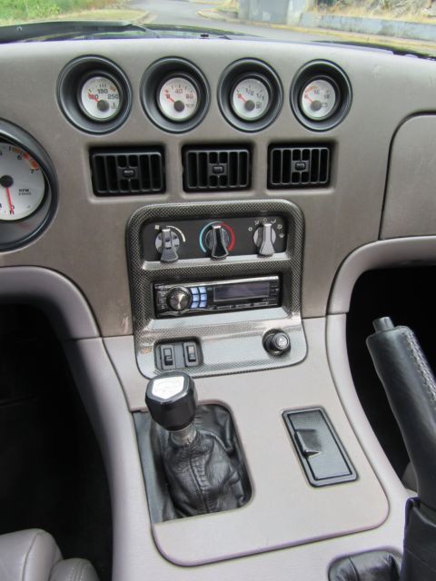 1993 Dodge Viper RT/10 - photo 10