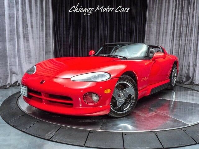 1993 Dodge Viper RT/10 Roadster **ONLY 6K MI - COLLECTOR QUALITY** - photo 2
