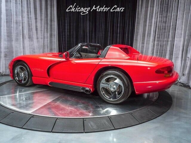 1993 Dodge Viper RT/10 Roadster **ONLY 6K MI - COLLECTOR QUALITY** - photo 3
