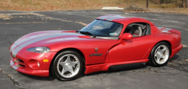 1993 Dodge Viper RT/10 SVS Removable Hard Top 6 Speed Low Production Low Miles 1993 Dodge Viper RT/10