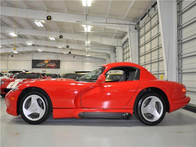 1993 Dodge Viper Sports Car - photo 6