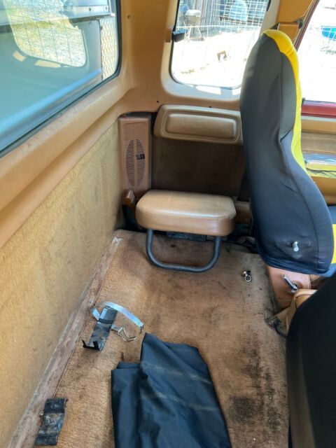 1993 Dodge W350 - photo 10