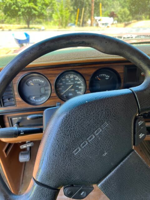 1993 Dodge W350 - photo 8