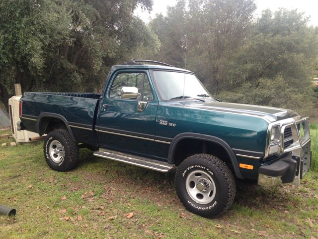 1993 DODGE W100 SHORT BED 4X4 ORIGINAL PAINT RUST FREE LOW MILES 1993 Dodge Ram 1500 LE