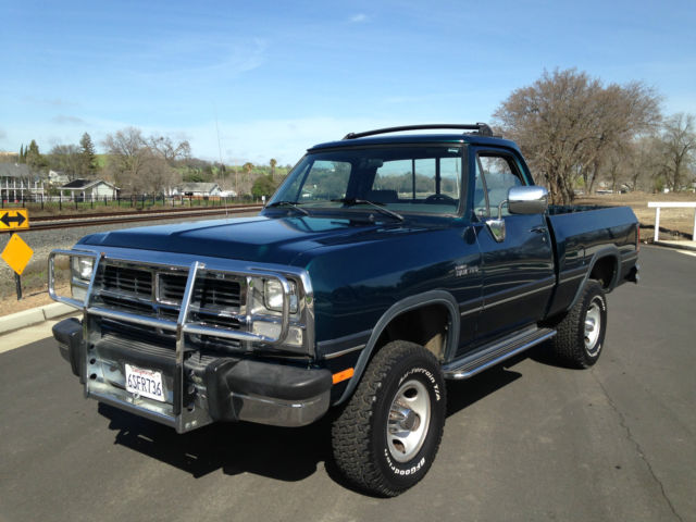 1993 DODGE W150 SHORT BED 4X4 ORIGINAL PAINT RUST FREE LOW MILES 1993 Dodge Other Pickups Ram 1500