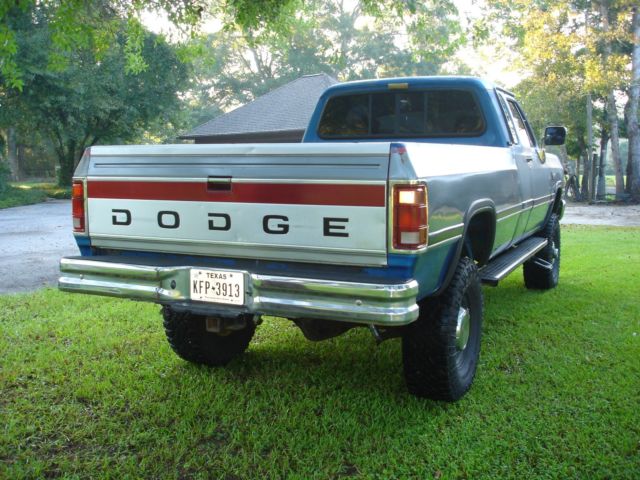 1993 Dodge Ram 3500 LE - photo 4