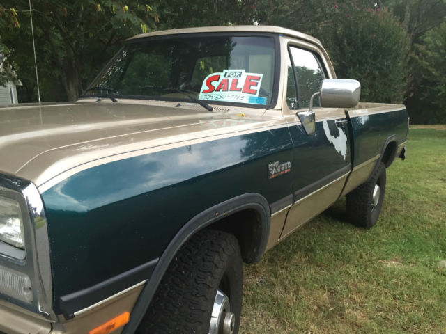 1993 Dodge W250 Base Standard Cab Pickup 2-Door 5.9L 1993 Dodge Other Pickups LE