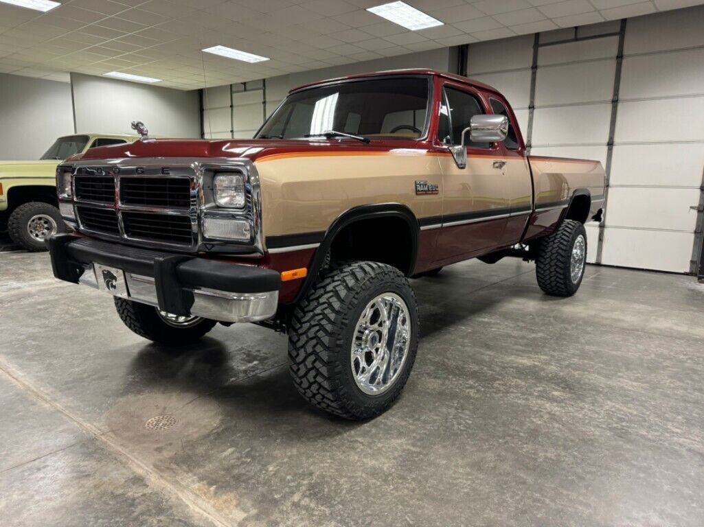 1993 Dodge Ram 2500 Cummins, LE, Bonus Cab - photo 4