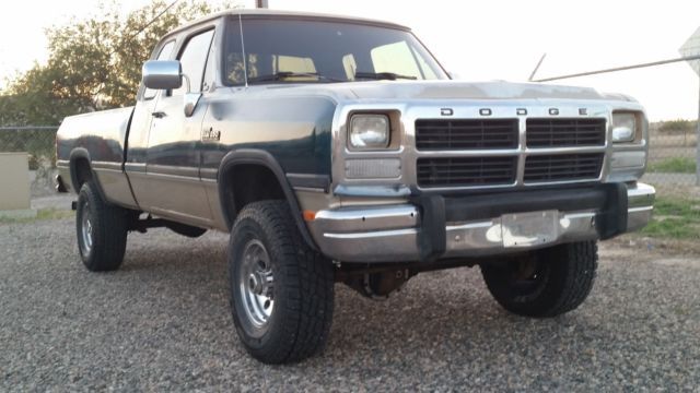1993 Dodge W250 - photo 3