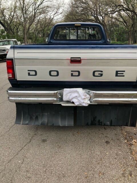 1993 Dodge Ram 2500 LE 2dr 4WD Extended Cab LB - photo 12