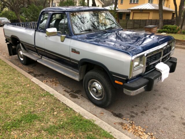 1993 Dodge Ram 2500 LE 2dr 4WD Extended Cab LB - photo 5