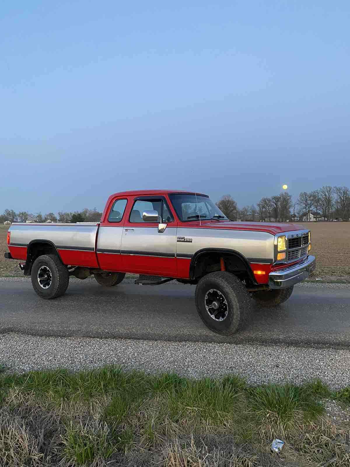 1993 Dodge W250 Pickup Red 4WD Manual W250 1993 Dodge W250 W250