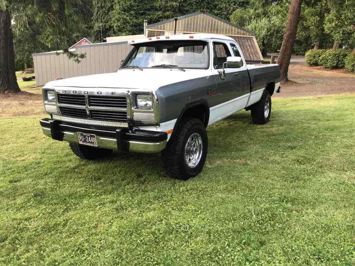 1993 Dodge W250 W200 - photo 6