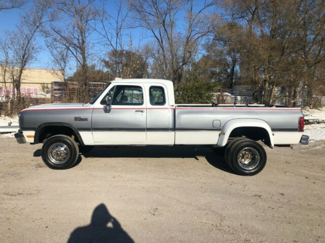 1993 Dodge Ram 3500 LE - photo 8