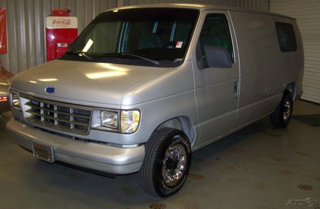 1993 Econoline Used 5L V8 16V Automatic RWD Minivan/Van 1993 Ford E-Series Van Econoline