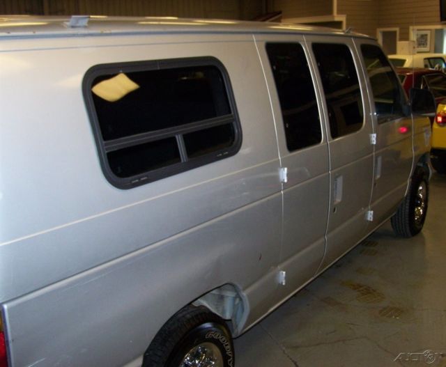 1993 Ford E-Series Van Econoline - photo 6