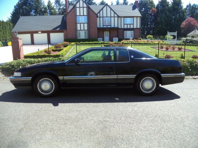 1993 ELDORADO VERY LOW MILES (23,225k.)Original Miles.Elderly Owned,Rust Free. 1993 Cadillac Eldorado