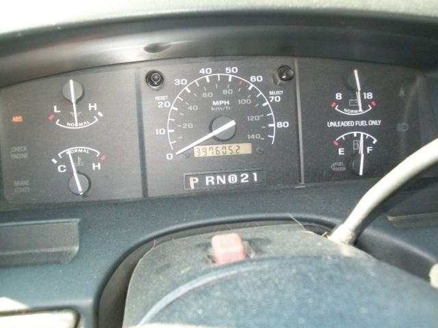 1993 Ford F-150 XLT - photo 2