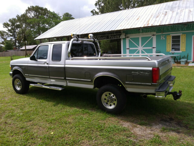1993 Ford F-250 XLT - photo 2