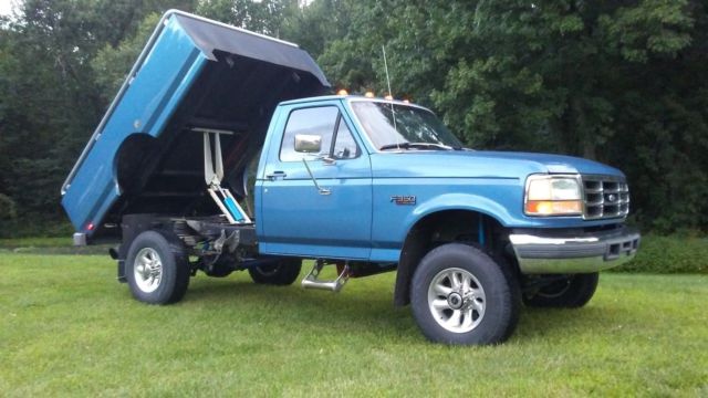 1993 Ford F-350 XLT - photo 10