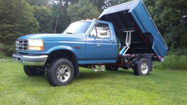1993 Ford F-350 XLT - photo 8