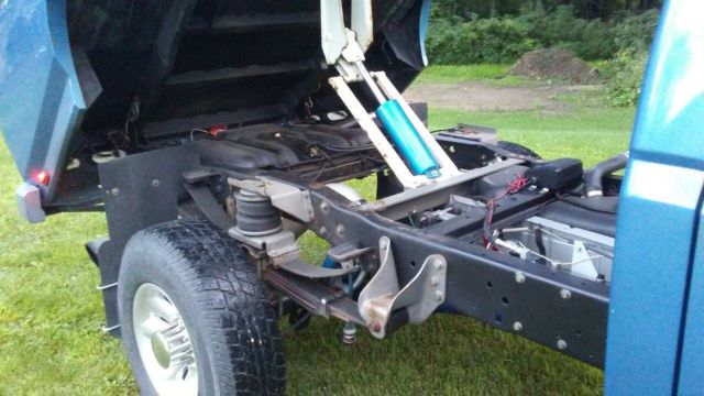 1993 Ford F-350 XLT - photo 9