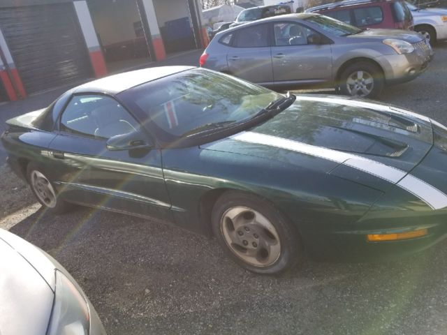 1993 Pontiac Firebird - photo 2