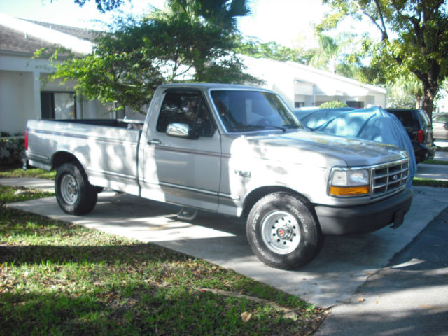 1993 Ford F-150 XLT - photo 3
