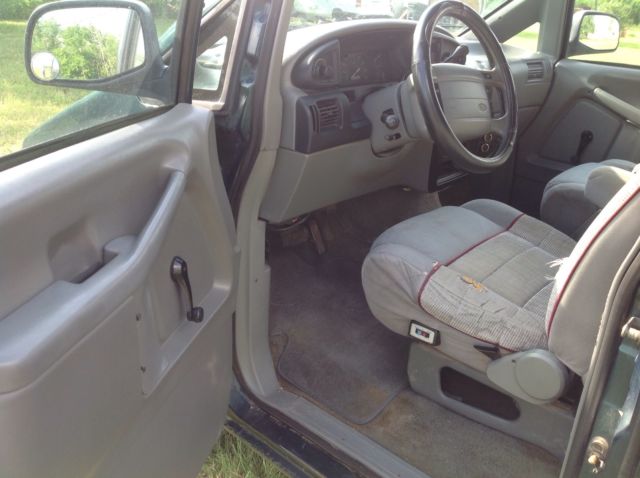 1993 Ford Aerostar XL - photo 6